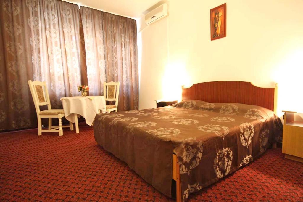 Hotel Dynes Eforie Nord Luaran gambar