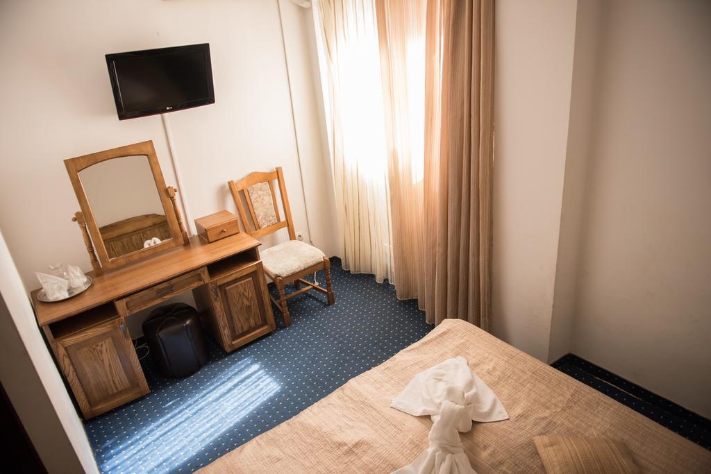 Hotel Dynes Eforie Nord Luaran gambar