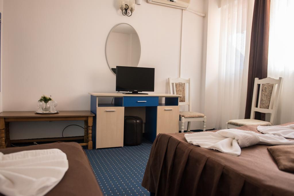 Hotel Dynes Eforie Nord Luaran gambar