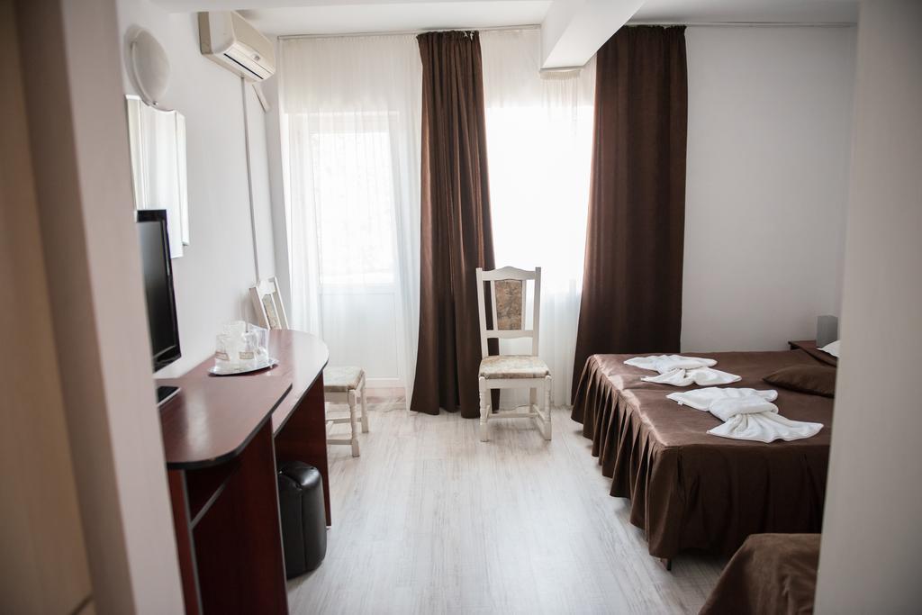 Hotel Dynes Eforie Nord Luaran gambar